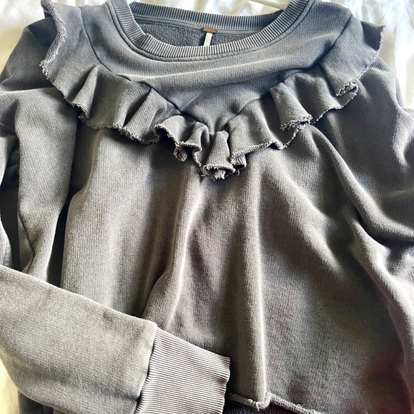 Free People Sweatshirt - Picture 2 of 3